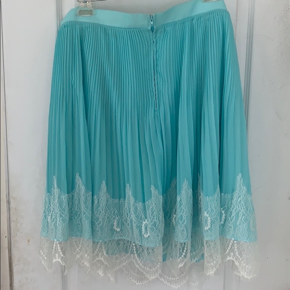 Torrid lace pleated skirt
